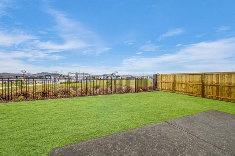 Photo of property in 10 Muldowney Drive, Rolleston, 7614