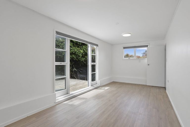 Photo of property in 18a Puketitiro Street, Glen Eden, Auckland, 0602