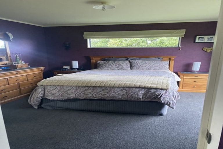 Photo of property in 81 Parnell Heights, Kelvin Grove, Palmerston North, 4414