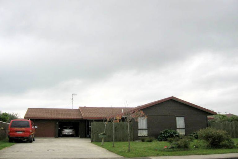 Photo of property in 15 The Avenue, Paraparaumu Beach, Paraparaumu, 5032