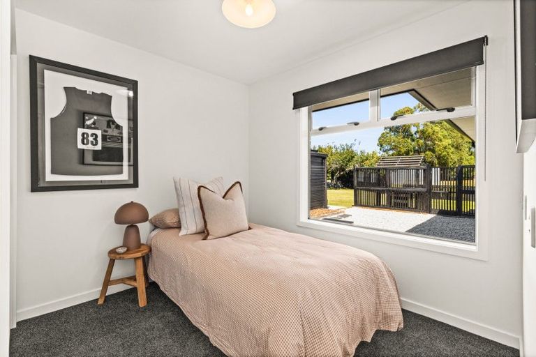 Photo of property in 10 Charlton Road, Te Awanga, 4102