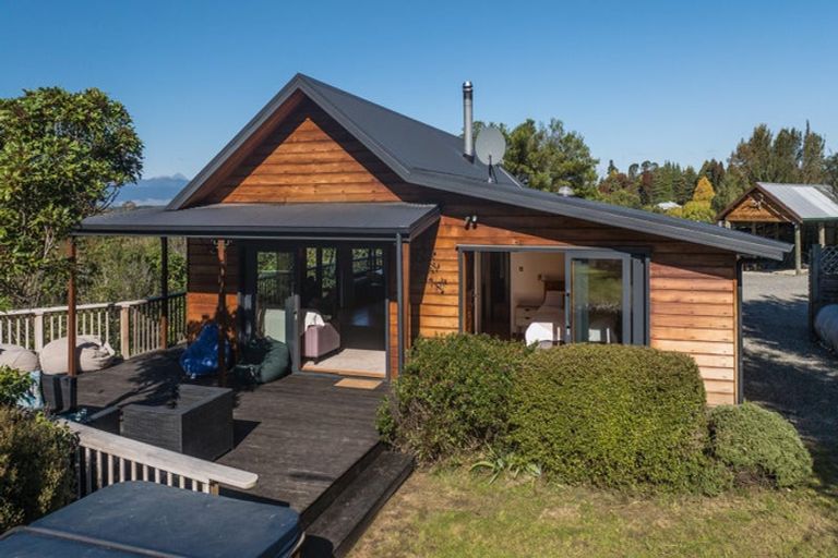 Photo of property in 166b Seaton Valley Road, Upper Moutere, 7173