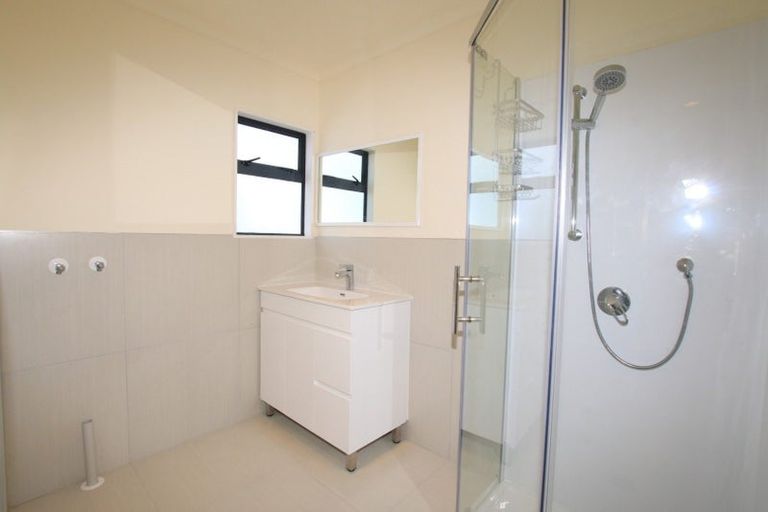 Photo of property in 61 Alabaster Drive, Papatoetoe, Auckland, 2025
