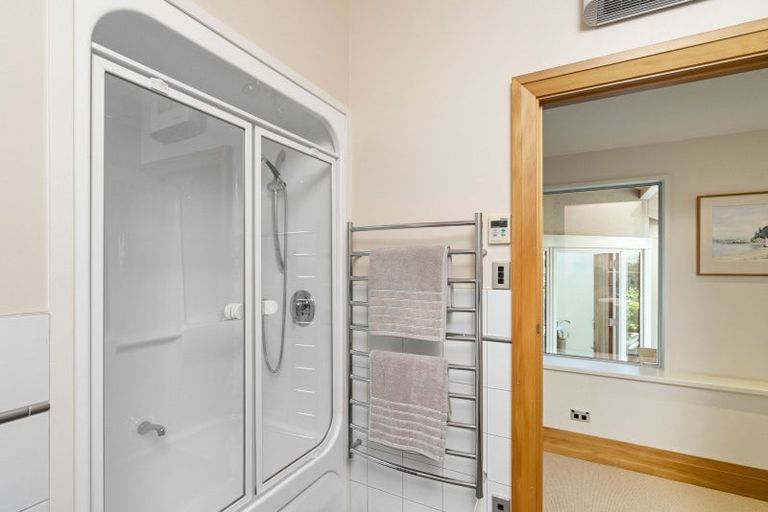 Photo of property in 621 Marine Drive, Days Bay, Lower Hutt, 5013