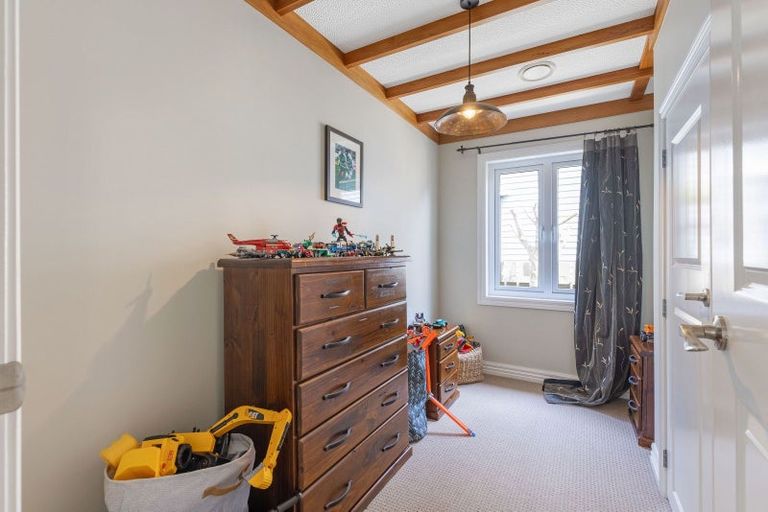 Photo of property in 6 Carlton Avenue, Palmerston North, 4414