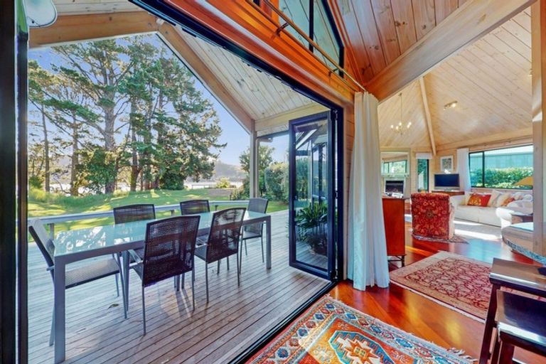 Photo of property in 79 Tangiteroria Lane, Pauanui, Hikuai, 3579