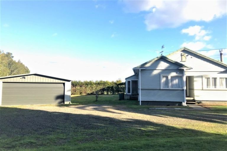 Photo of property in 98-100 Totara Road, Whenuapai, Auckland, 0618