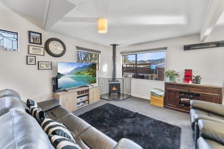 Photo of property in 9 Anslow Place, Wakefield, 7025