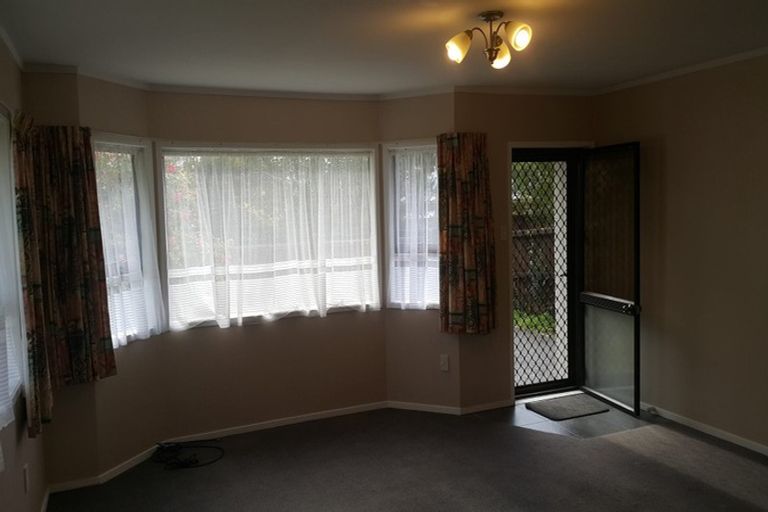 Photo of property in 1/11 Koromiko Street, New Lynn, Auckland, 0600