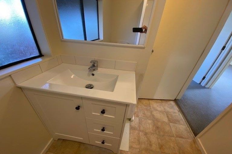Photo of property in 4 Marine Parade, Mount Maunganui, 3116