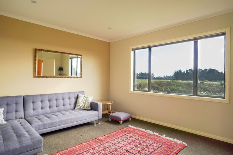 Photo of property in 17 Angus Lane, Tokomaru, Palmerston North, 4474