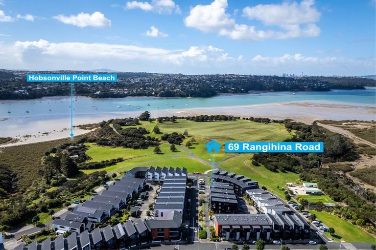 Photo of property in 69 Rangihina Road, Hobsonville, Auckland, 0616