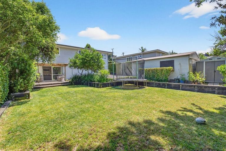 Photo of property in 22 Harley Road, Hauraki, Auckland, 0622