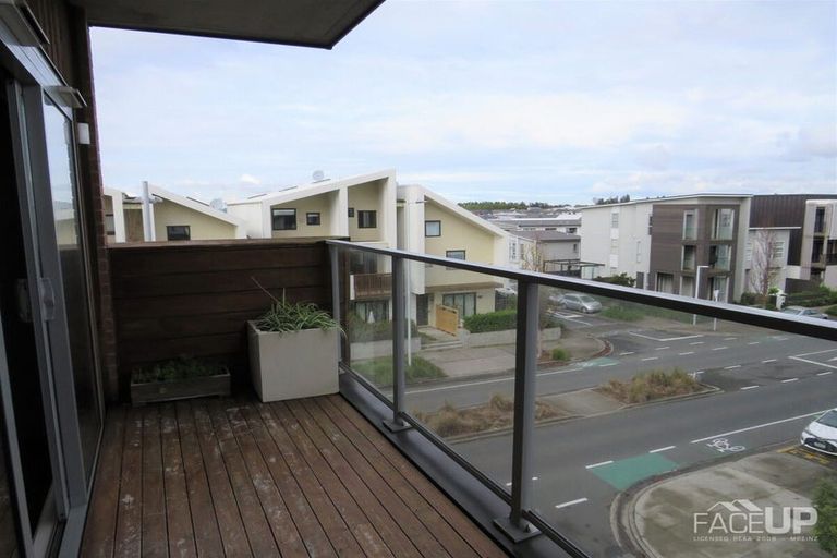 Photo of property in 201/160b Hobsonville Point Road, Hobsonville, Auckland, 0616