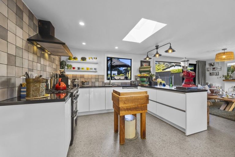 Photo of property in 729 Brighton Road, Ocean View, Dunedin, 9035