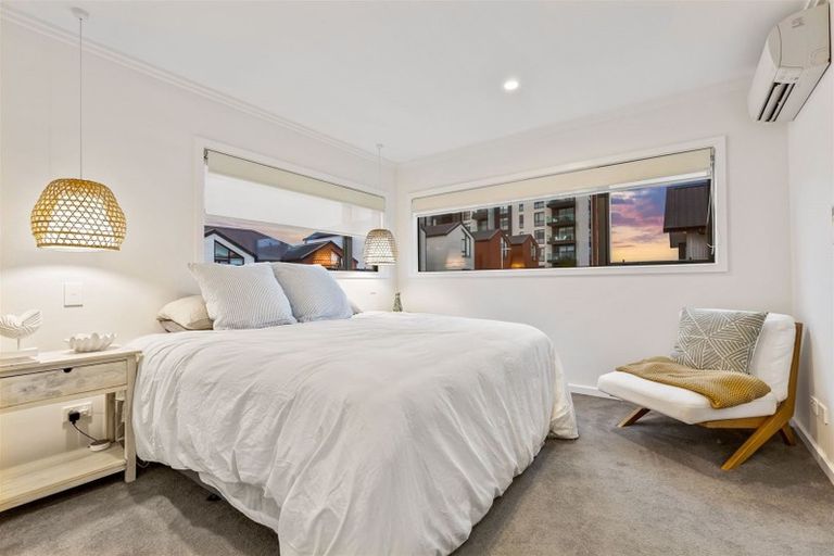 Photo of property in 38 Mapou Road, Hobsonville, Auckland, 0616