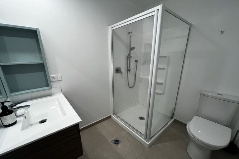 Photo of property in 262 Hobsonville Point Road, Hobsonville, Auckland, 0616