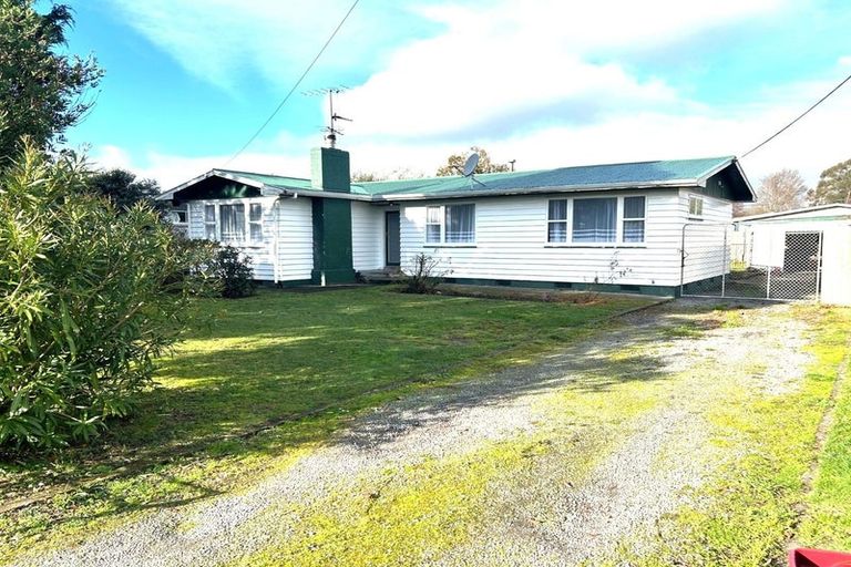 Photo of property in 13 East Street, Greytown, 5712
