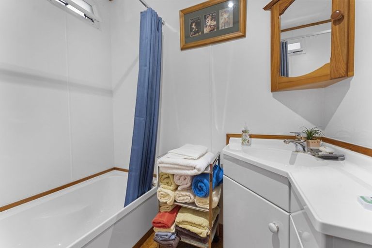 Photo of property in 1 Edward Street, Pahiatua, 4910