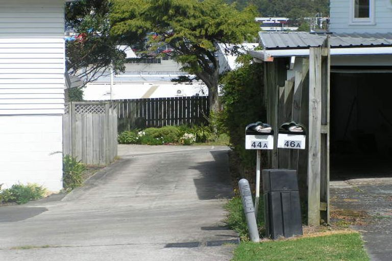 Photo of property in 1/46 Lyttelton Avenue, Forrest Hill, Auckland, 0620