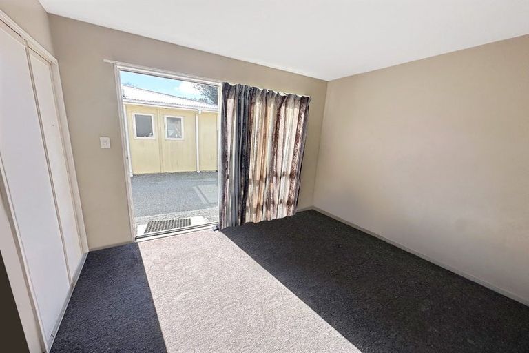 Photo of property in 42 Hansons Lane, Upper Riccarton, Christchurch, 8041