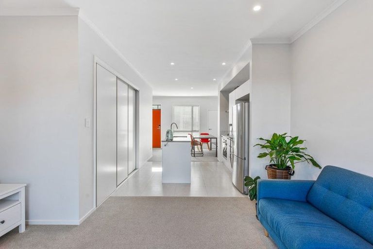 Photo of property in 21 David Carnegie Road, Hobsonville, Auckland, 0616