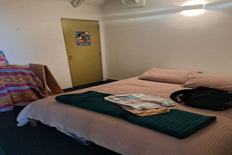 Photo of property in Qba Apartments, 3i/51 Webb Street, Mount Cook, Wellington, 6011