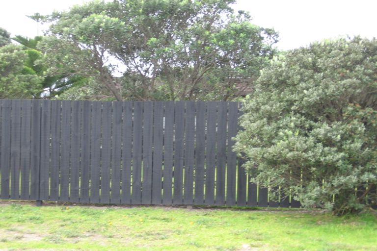 Photo of property in 28 The Southern Isle, Omaha, 0986