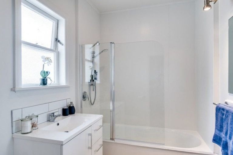 Photo of property in 403 Akina Street, Akina, Hastings, 4122