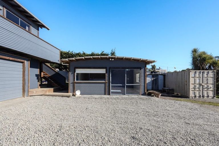 Photo of property in 16a Chambers Street, Kakanui, Oamaru, 9495