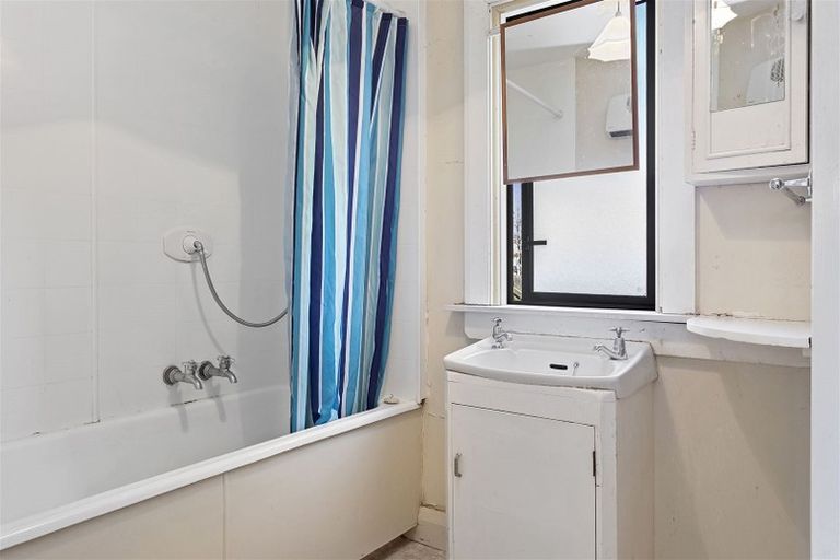 Photo of property in 14 Good Street, Rangiora, 7400