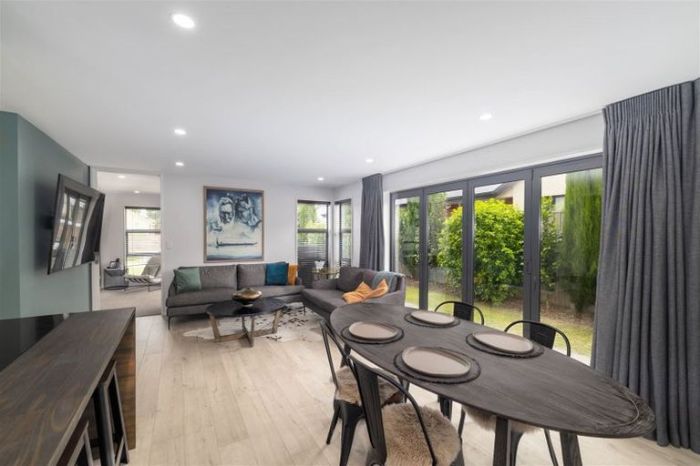 Photo of property in 1 Hawthorn Mews, Rangiora, 7400