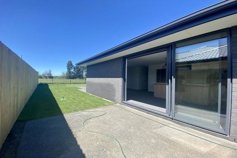 Photo of property in 6 Arapawa Street, Belfast, Christchurch, 8051