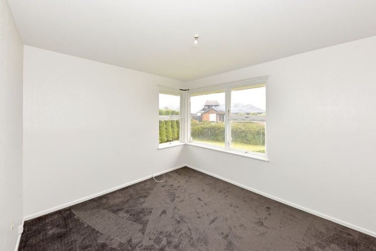 Photo of property in 4 Ruakaka Street, Hornby, Christchurch, 8042