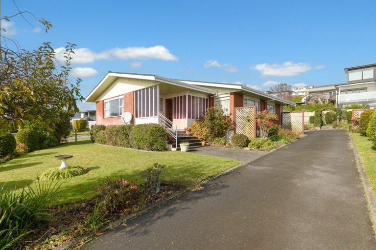 Photo of property in 4 Carol Place, Otumoetai, Tauranga, 3110