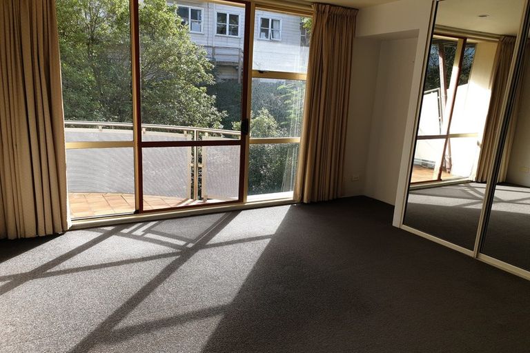 Photo of property in Sirocco Apartments, 606/8u Church Street, Wellington Central, Wellington, 6011