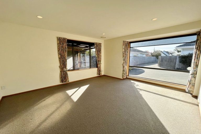 Photo of property in 82 Middleton Road, Upper Riccarton, Christchurch, 8041