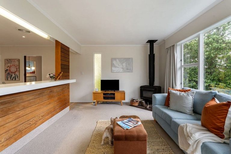 Photo of property in 71 Oriel Avenue, Tawa, Wellington, 5028