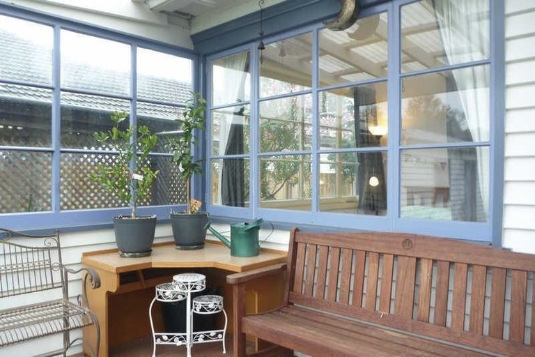 Photo of property in 111 Saint Martins Road, Saint Martins, Christchurch, 8022