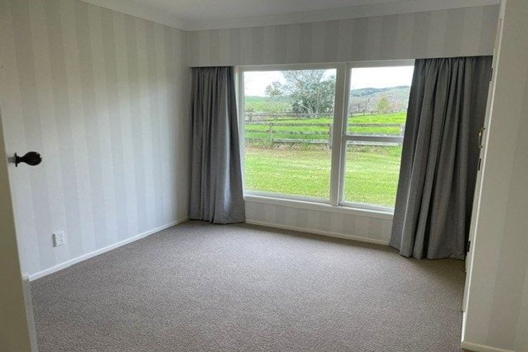Photo of property in 1 Townson Road, Marshland, 8083