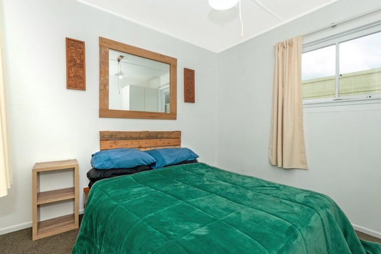 Photo of property in 64 Awapuni Road, Awapuni, Gisborne, 4010