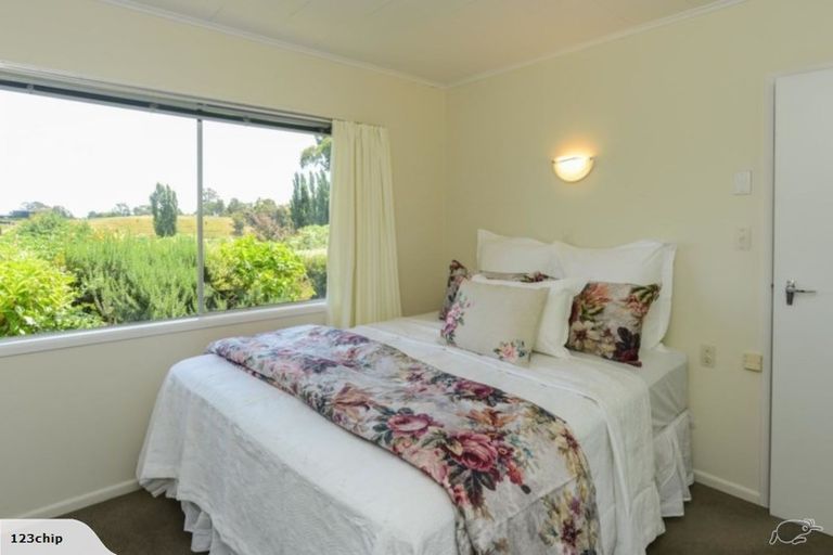 Photo of property in 16 Selwyn Road, Havelock North, 4130