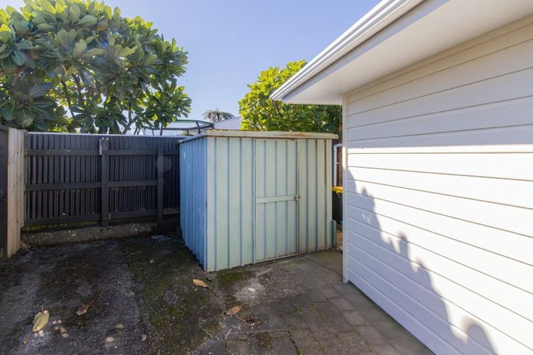Photo of property in 3/41 Athlone Crescent, Avalon, Lower Hutt, 5011