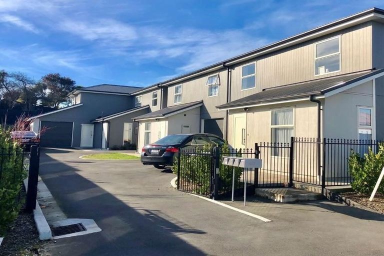 Photo of property in 3/469 Worcester Street, Linwood, Christchurch, 8011