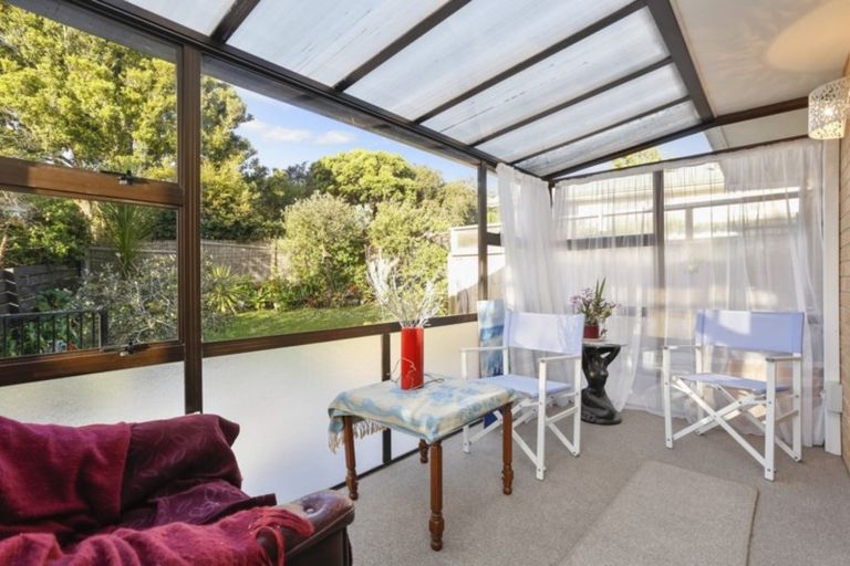 Photo of property in 97b Rosario Crescent, Red Beach, 0932