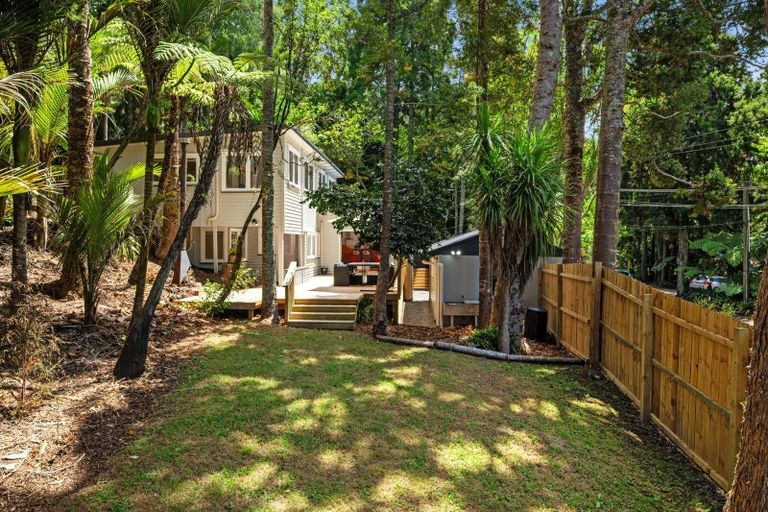 Photo of property in 45 Park Road, Titirangi, Auckland, 0604