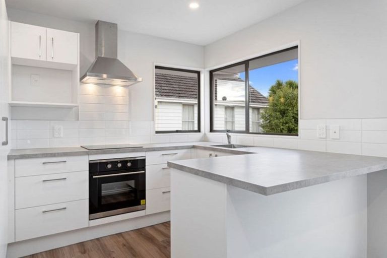Photo of property in 91 Beachville Road, Redcliffs, Christchurch, 8081