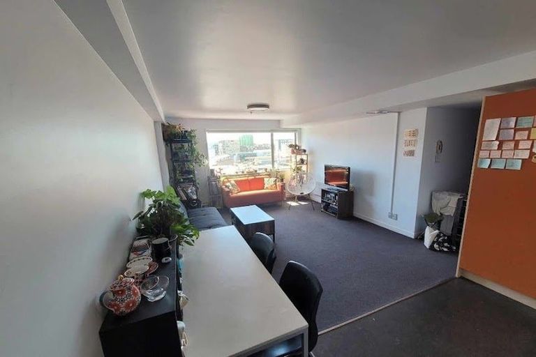 Photo of property in Cube Apartments, 4h/242 Taranaki Street, Mount Cook, Wellington, 6011