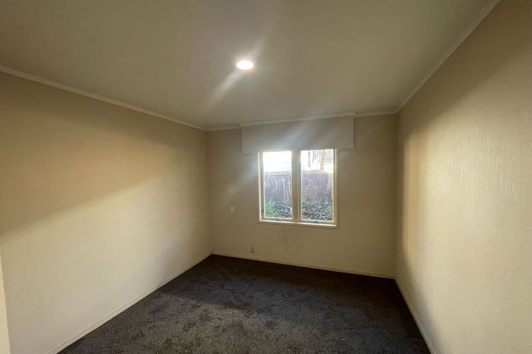 Photo of property in 6 Wilbur Place, Pakuranga Heights, Auckland, 2010
