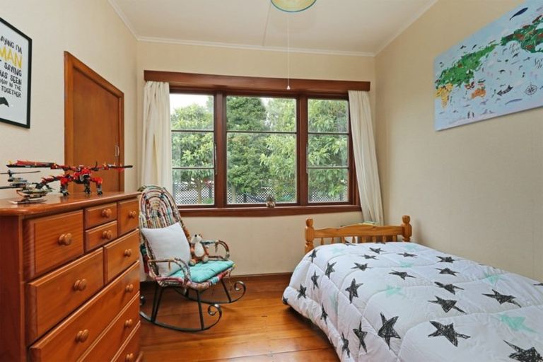 Photo of property in 33 Harpham Street, Taradale, Napier, 4112